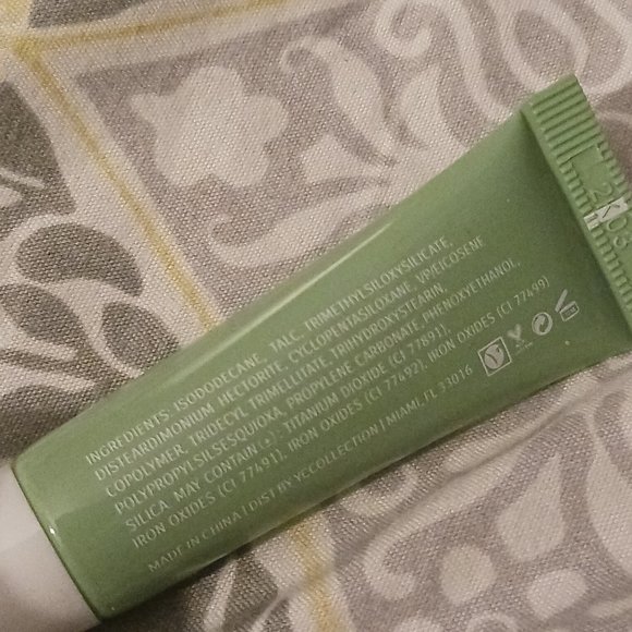 NWT! YC COLLECTION Eye PRIMER 0.27 fl oz - Picture 3 of 7